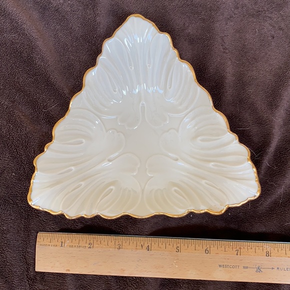 Lenox - Picture 2 of 2